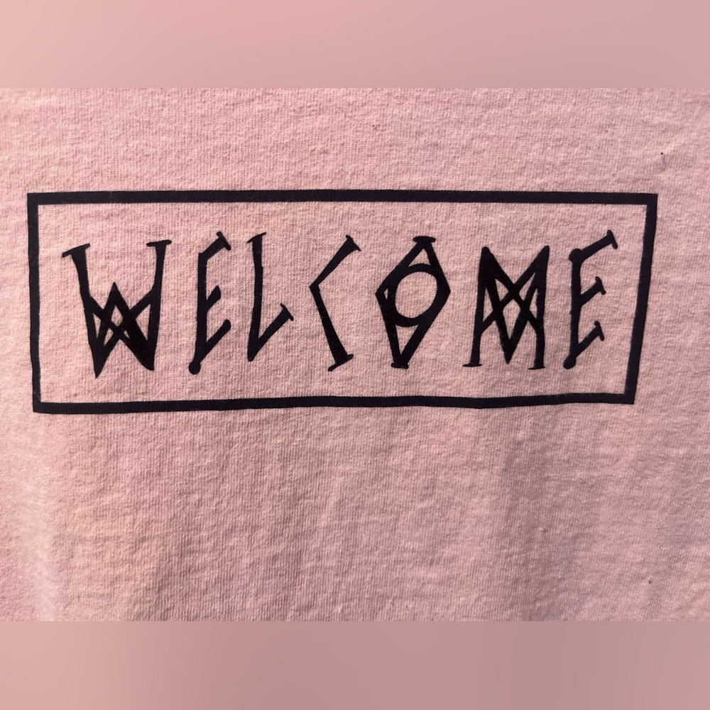 Welcome Brand skateboard long sleeve shirt. Ok/Fair condition. Pink small